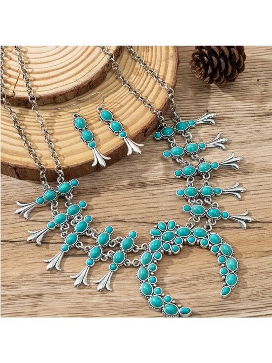 unbranded Jewelry - Imitation Turquoise & Silver Tone Squash Blossom Style Necklace & Earrings Set